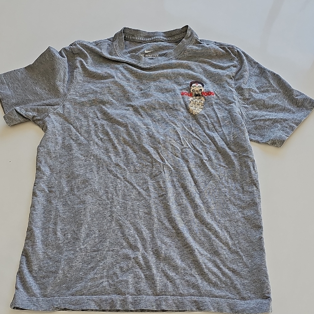 Nike Gray T-Shirt with Colorful Graphic